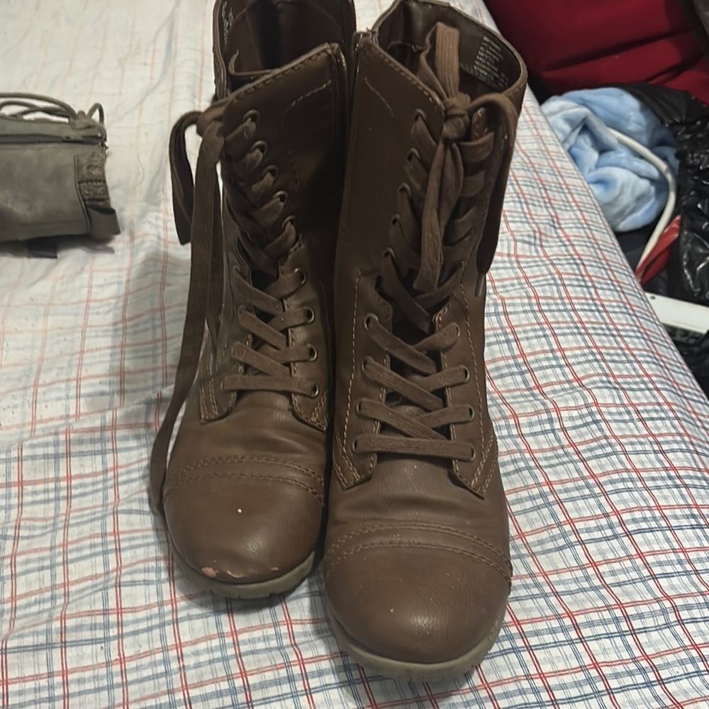 Brown Lace-Up Women's Boots